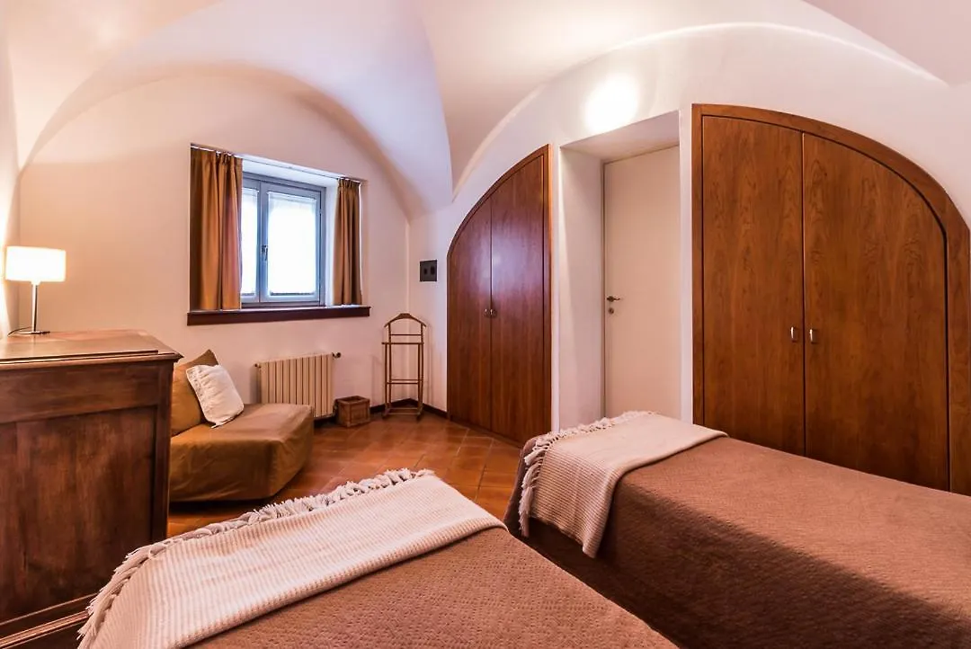 Oda ve Kahvaltı B&B Entro Le Mura Bergamo