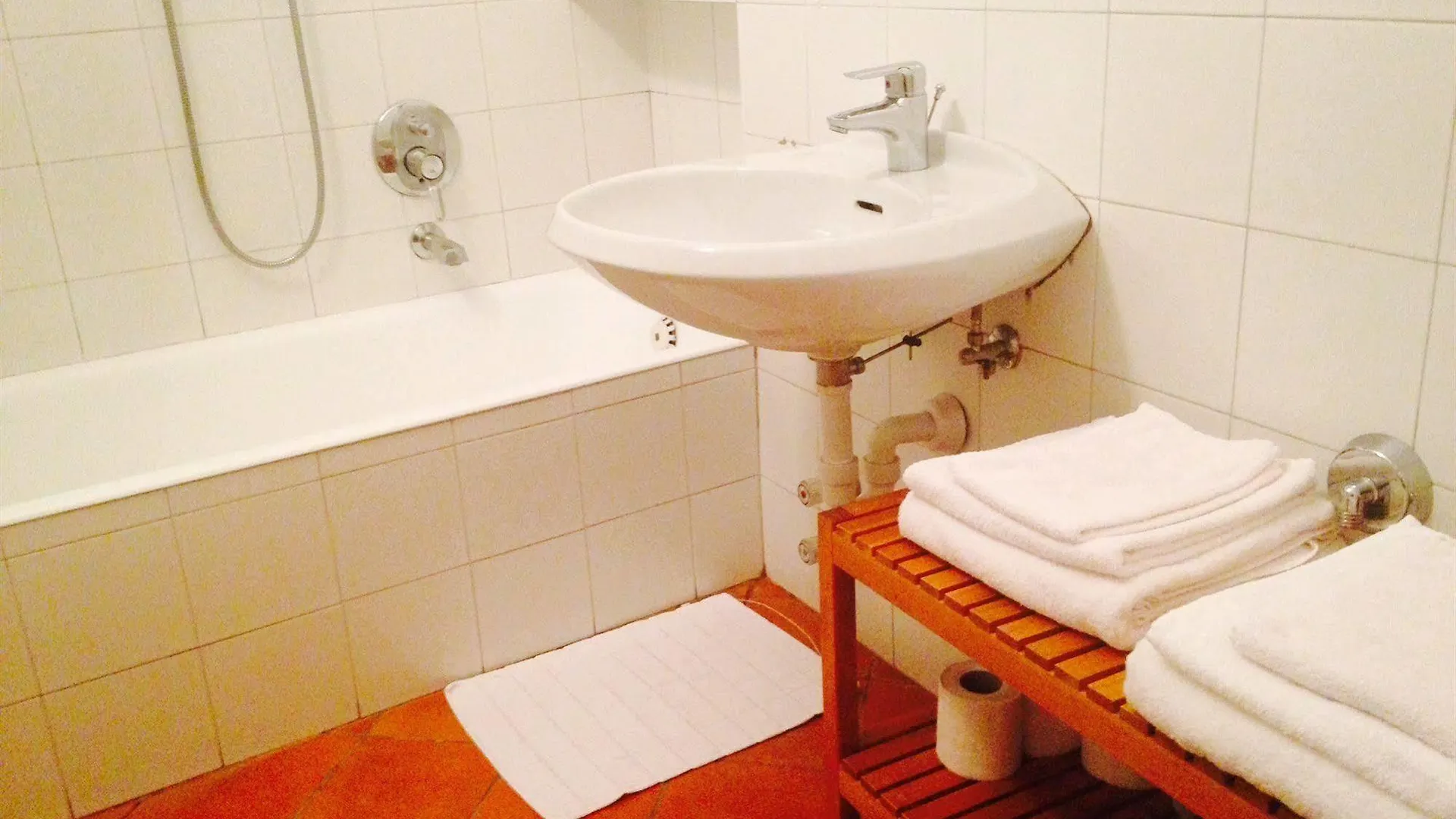 Oda ve Kahvaltı B&B Entro Le Mura Bergamo